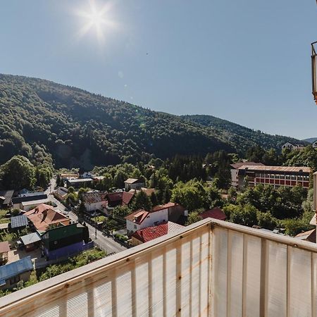 Romantic Jacuzzi Belleview Studio Σινάια Εξωτερικό φωτογραφία